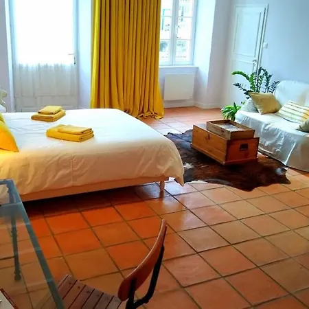 La Poule Soie Appartement *